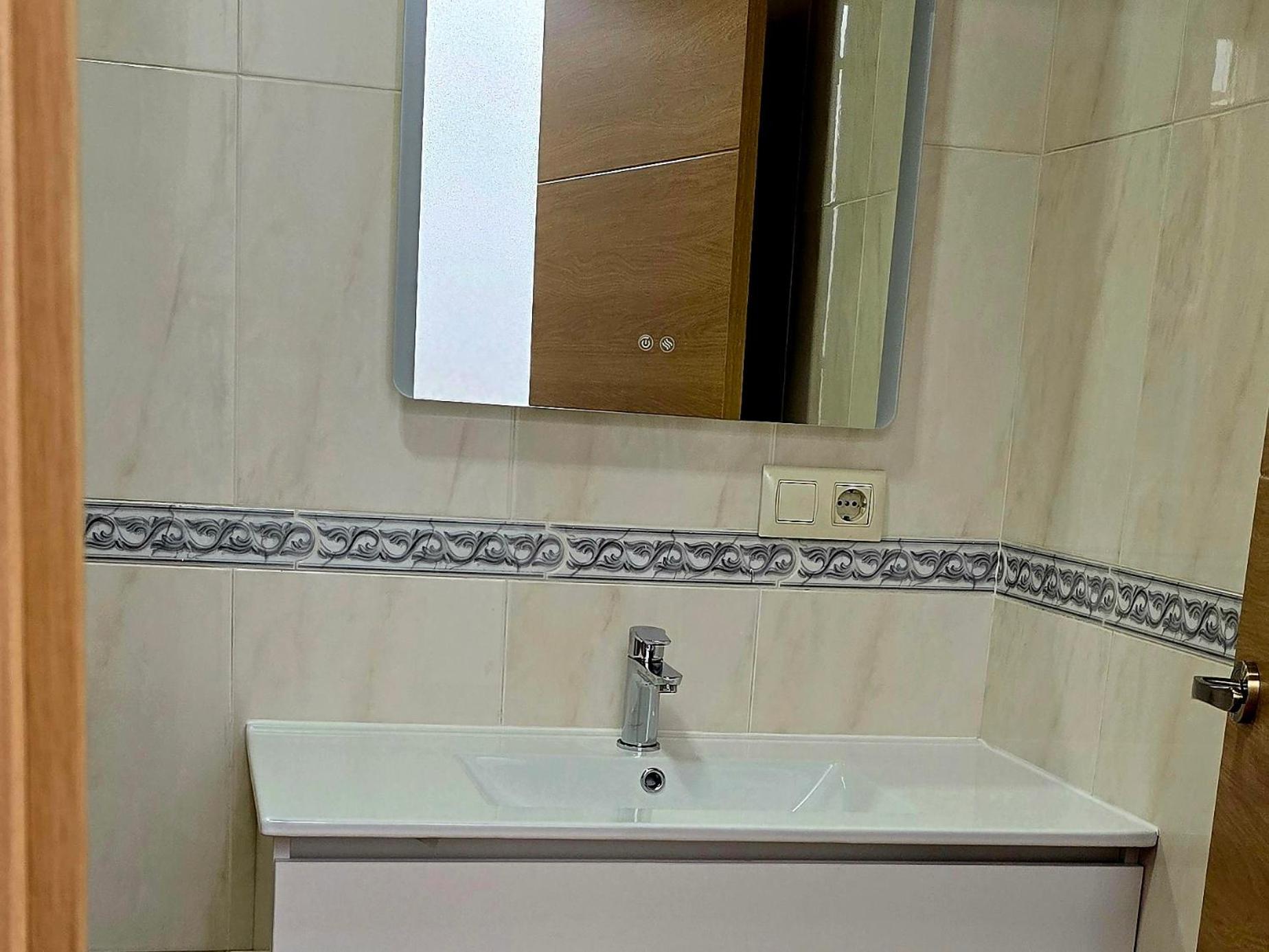 Puerta de Bisagra- CON 2 HABITACIONES Toledo Exterior foto