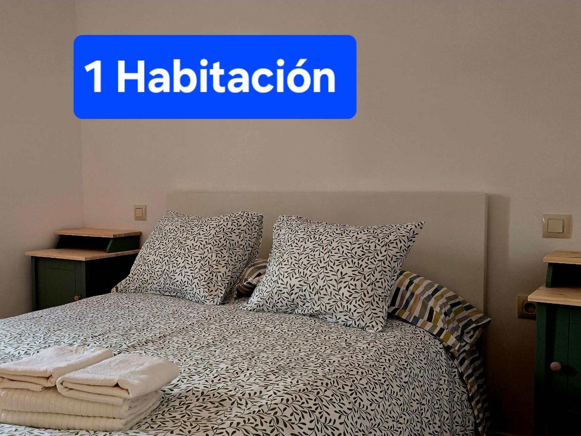 Puerta de Bisagra- CON 2 HABITACIONES Toledo Exterior foto